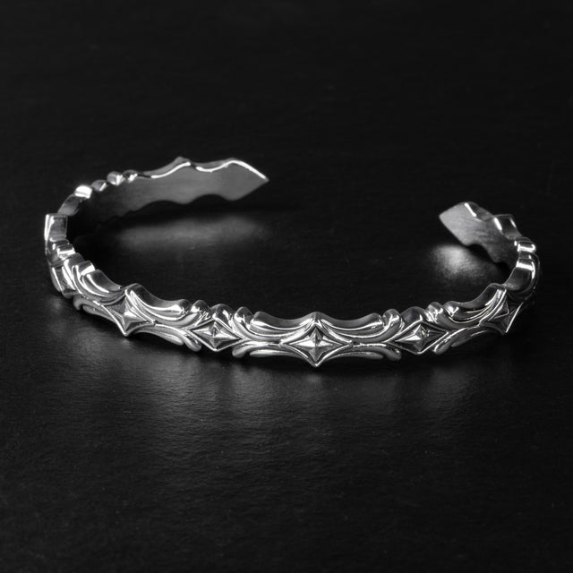 Gothic Cuff - NORTH STAR - AHW Studio
