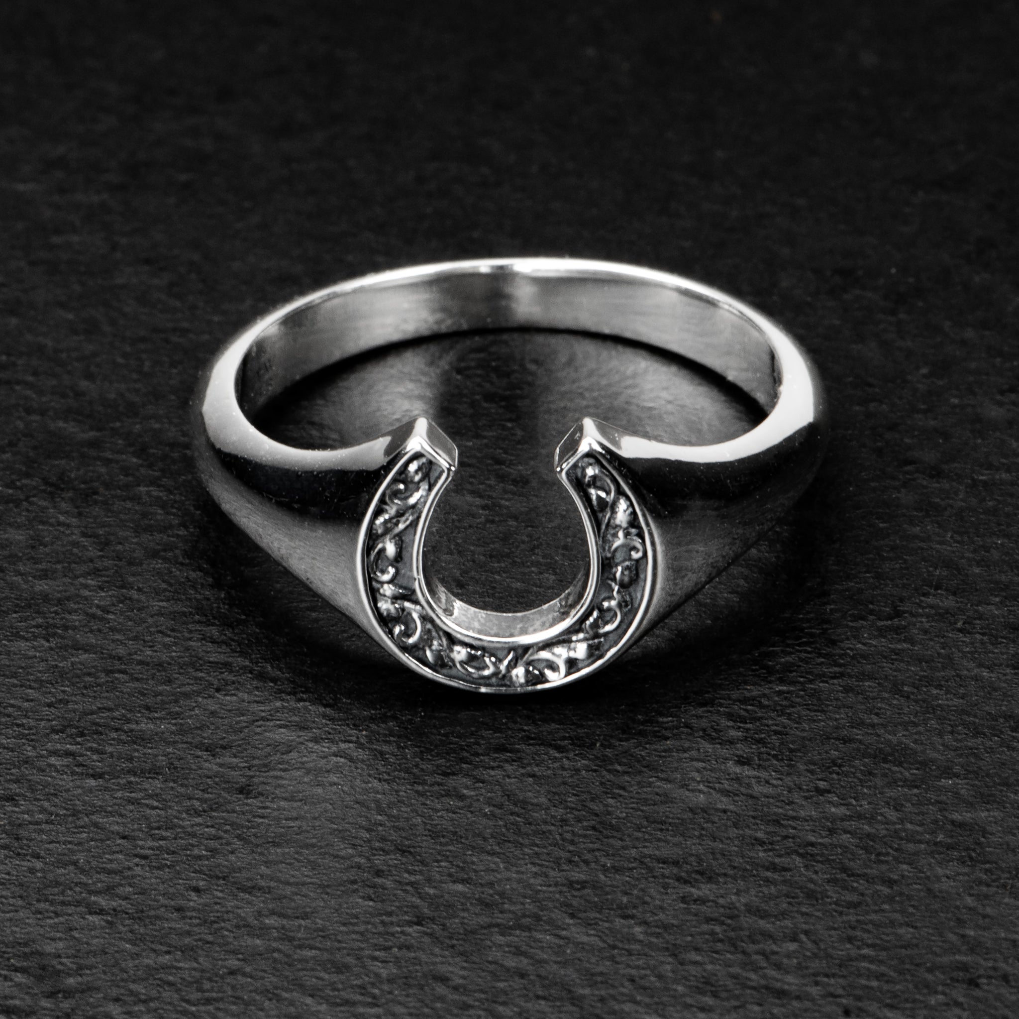 Horseshoe Signet - TOKEN - AHW Studio