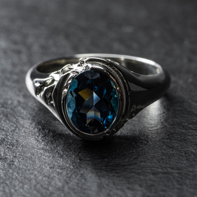 Topaz Signet Ring - QUASAR - AHW Studio