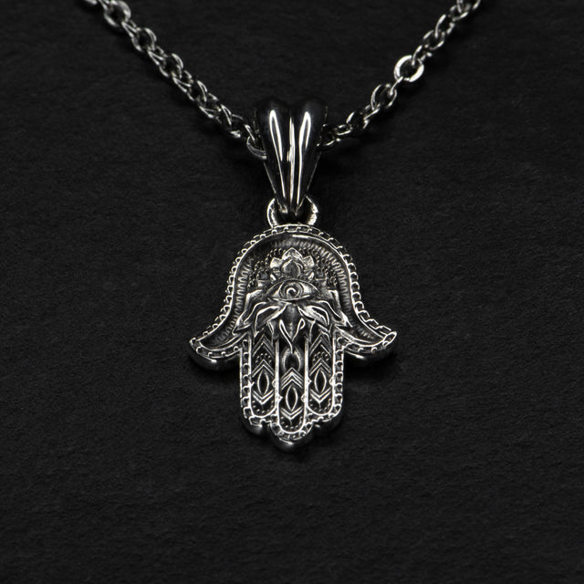 Hamsa Pendant - HAVEN