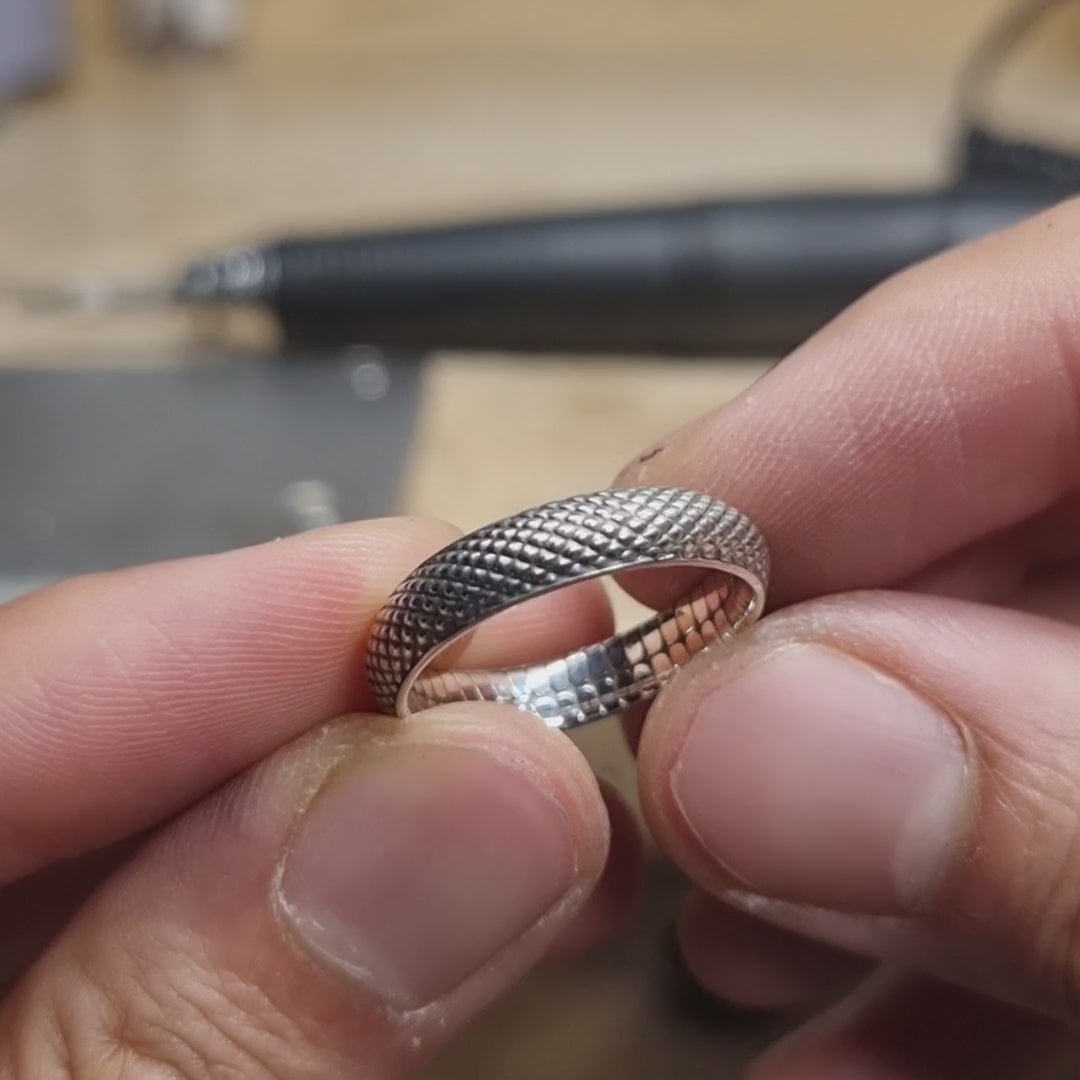 DIAMONDBACK - AHW Studio